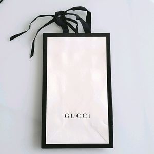 Gucci paper bag